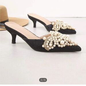 Black/pearl heels